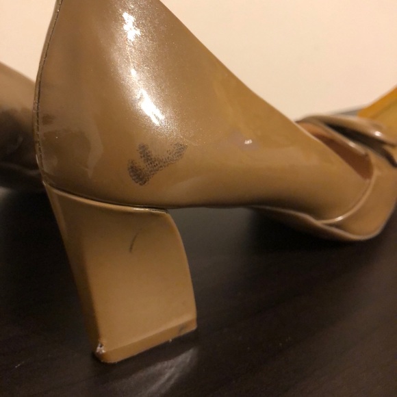 ‼️SOLD!!!‼️Authentic olive PRADA heel shoe. - Picture 6 of 8